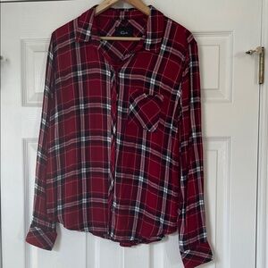 Rails dark Red and navy Plaid women’s Shirt. Size large. Rayon, flowy and soft